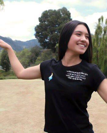 Camiseta Alicia en el País de las Maravillas * Bordado