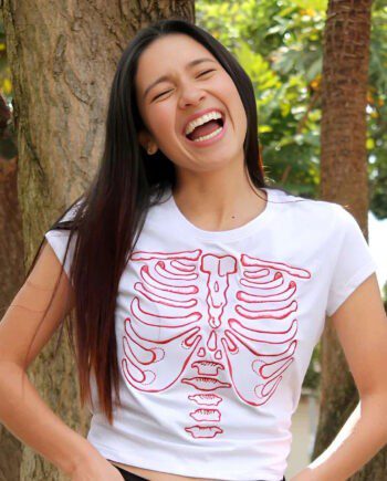 Camiseta Huesos * Croptop Bordado Dama