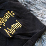 Camiseta LeviOsa not LevisA  *Bordado Dorado