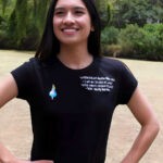 Camiseta Alicia en el País de las Maravillas * Bordado