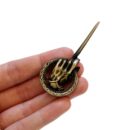 Pin Hand of the Queen