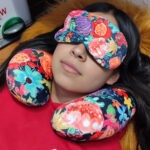 Cojin cuello FLORECER + antifaz de regalo