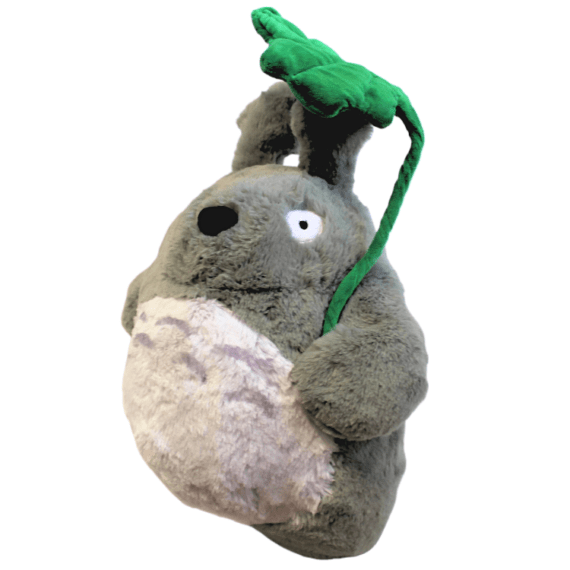 Totoro con hoja 45cm