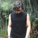 Camiseta NO TIME FOR ROMANCE - Eskeleto de hombre * Bordado